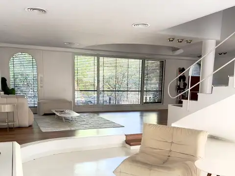 Casa en Alquiler de 3 dormitorios