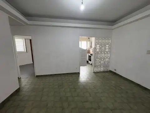 Depto Tipo Casa en Alquiler de 2 dormitorios
