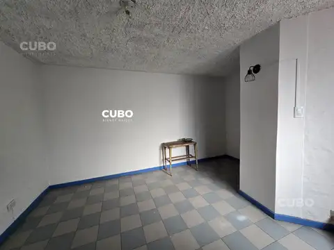 Departamento en Alquiler en Cuarta Sección, $ 330.000