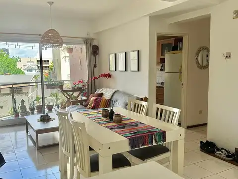 ALQUILER DEPTO 2 AMBIENTES 50M2 CON BALCON. SUPER LUMINOSO
