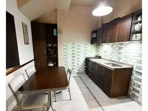 Depto Tipo Casa en Venta en Lanus Este, USD 74.000