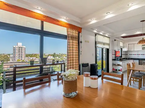 Avenida 25 entre 58 y 59 1200