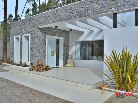 VENTA CASA 3 AMBIENTES BARRIO I VILLA ROBLES