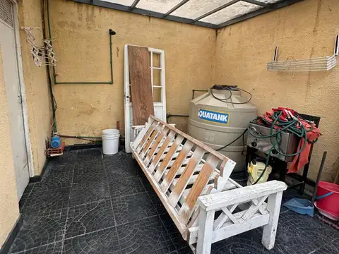 Depto Tipo Casa en Venta de 5 ambientes