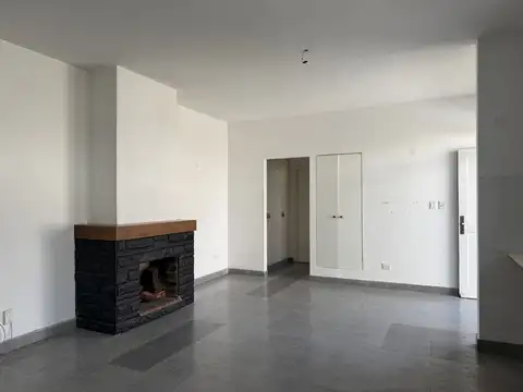Depto Tipo Casa en Alquiler de 2 ambientes