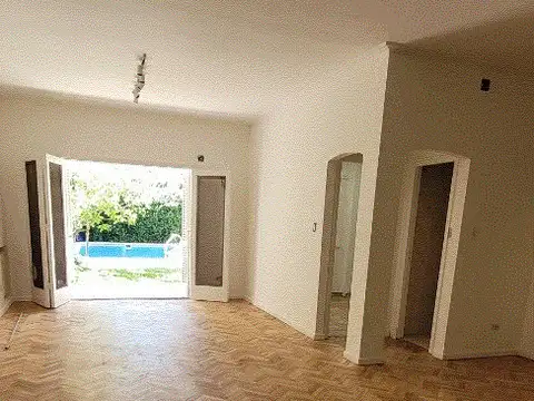 Casa en Alquiler en Acassuso Libertador  /  Solis, USD 3.000