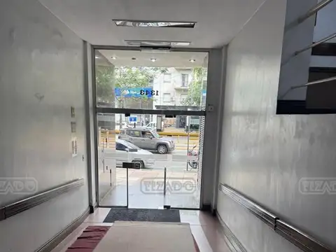 Departamento en Venta en Vicente Lopez Vias / Maipu, USD 89.000