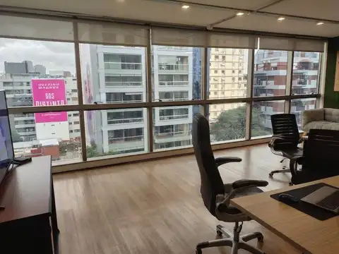 Oficina en Alquiler al Este