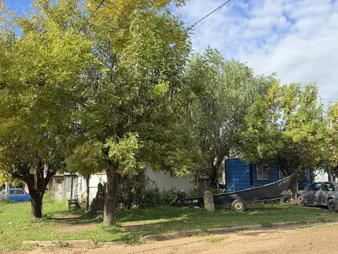 LOTE ES ESQUINA DE RIO IGUAZO Y ARTIGAS