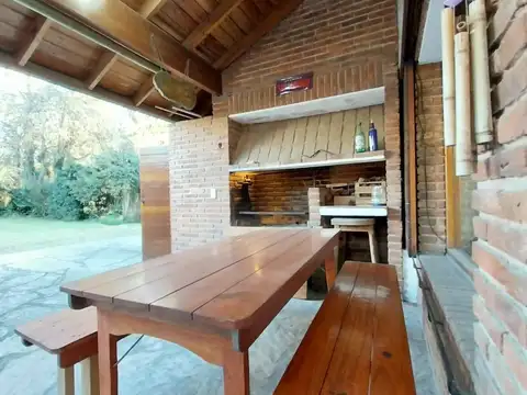 Casa 4 ambientes con 3 baños