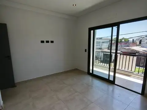 Bolivar 6600, Piso 1