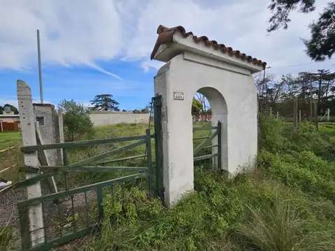 Santa Ana 693 , Piso 0