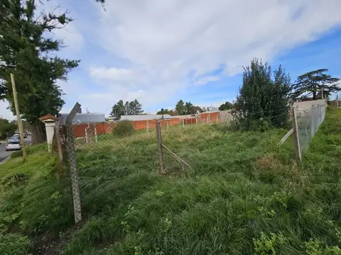 Terreno en Venta 15  mts Fondo
