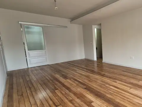 Depto Tipo Casa en Alquiler en Parque Chas, $ 3.450.000