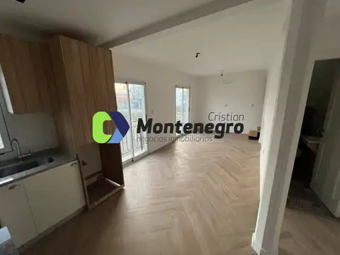 Depto Tipo Casa en Alquiler de 3 ambientes