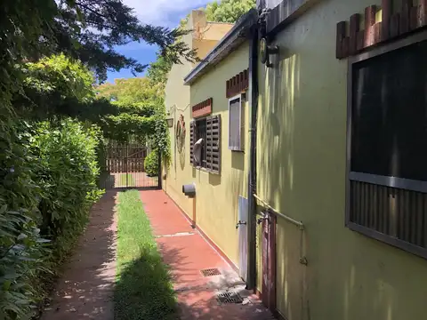 Casa en Venta en 452/ 21a y 21c City Bell - Alberto Dacal Propiedades