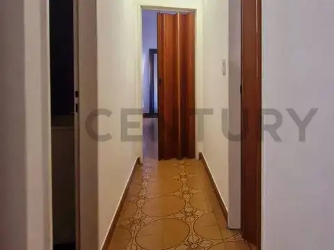 VENTA DEPTO 3 AMB CENTRO GB CON PATIO APTO CRED