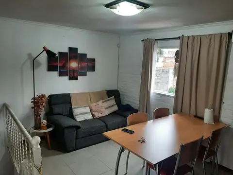 PH en venta de 1 dormitorio con patio 