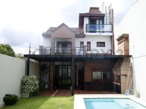 Casa en Venta de 4 dormitorios