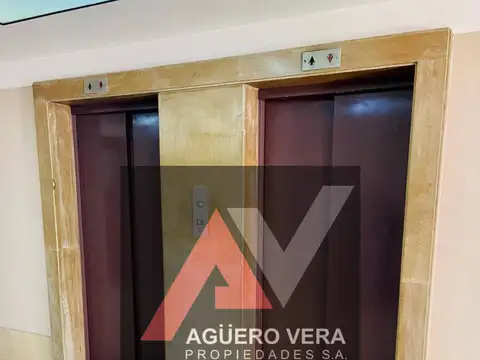 PARANA, caba 100, Piso 6