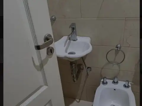 4 ambientes edificio señorial excelente estado
