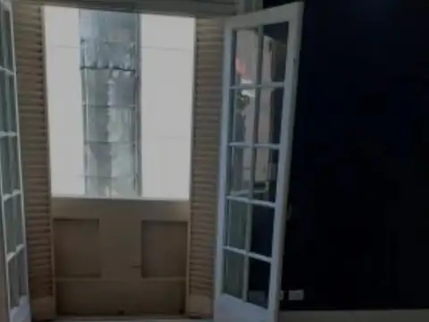 Oficina en Venta 70 años