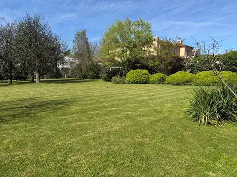 Terreno en Venta en Ayres De Pilar, USD 385.000