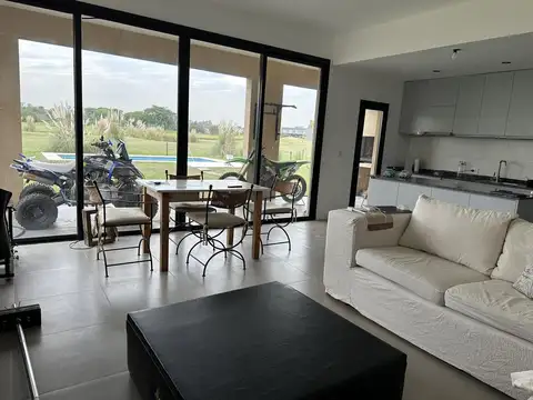 FINANCIACIÓN!!! Departamento 3 Amb en  Venta Medal Country Club Condominios al Golf