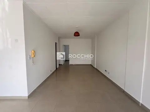 Departamento en Alquiler en Villa Ballester, $ 750.000