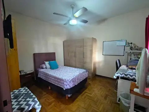 Depto Tipo Casa en Venta en Castelar Norte, USD 90.000