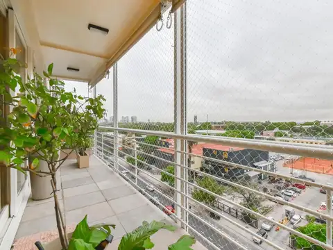 Venta Dpto. PISO Nuñez  4  amb con dependencia. Vista panorámica MUCHA LUZ PISO ALTO