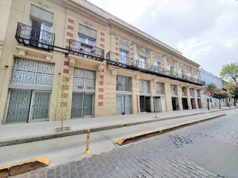 Departamento en Venta de 2 Ambientes con Terraza Propia