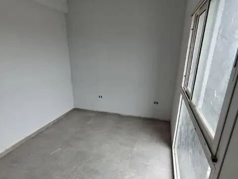 Vendo depto con cochera a estrenar! Leon Guruciaga 287