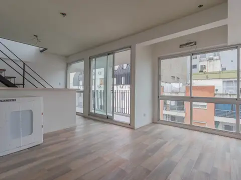 Venta Dúplex 2 amb con balcón a Estrenar en Monserrat  ¡Moderno, Luminoso y Apto Profesional!