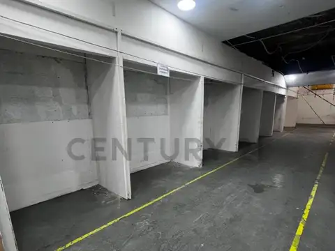 Local en Alquiler en Flores, $ 6.000.000