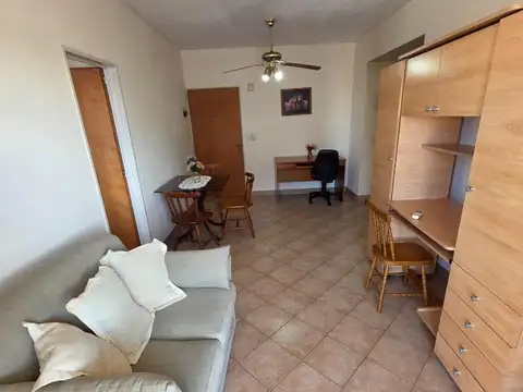 Departamento en Alquiler en Boedo, $ 950.000