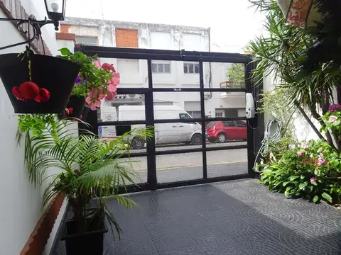 Depto Tipo Casa en Venta en Villa Luro, USD 259.000