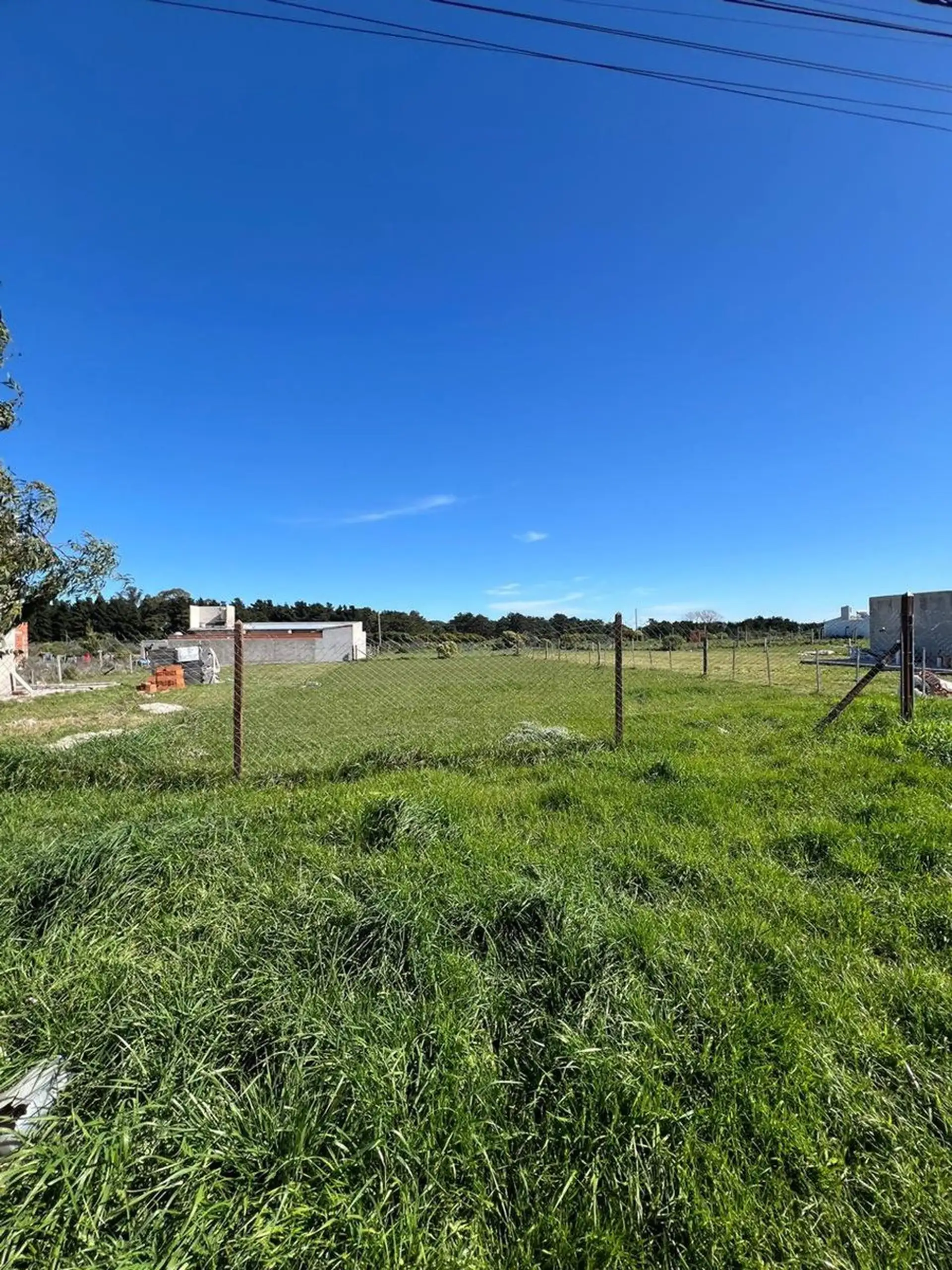 VENTA LOTE ACANTILADOS 15 X 40 Calle 513 y 14