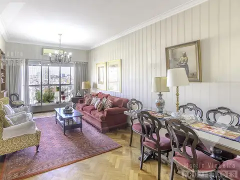 3 ambientes con dependencia, balcón corrido y vista abierta – Barrio Norte