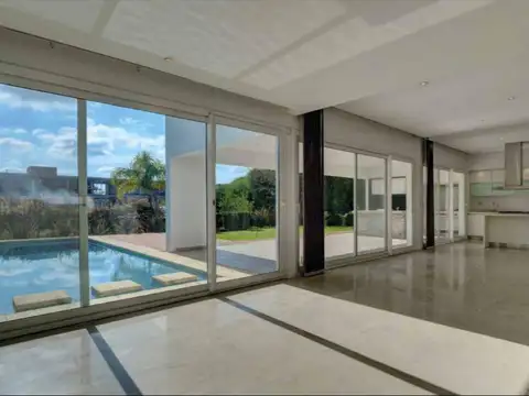 Casa en Alquiler en Nordelta, $ 14.000