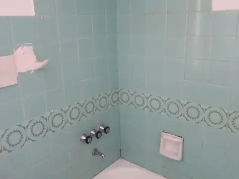 Entre Rios 2036 , Piso 5