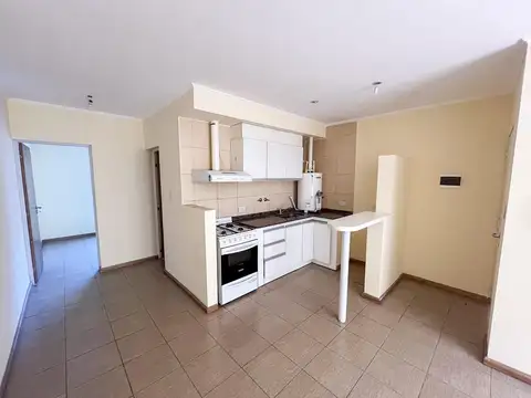 Departamento en Alquiler en Villa Gobernador Galvez, $ 440.000