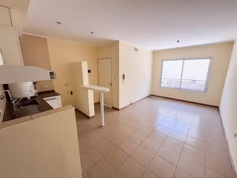 Alquiler departamento un dormitorio con patio - Villa Gobernador Galvez