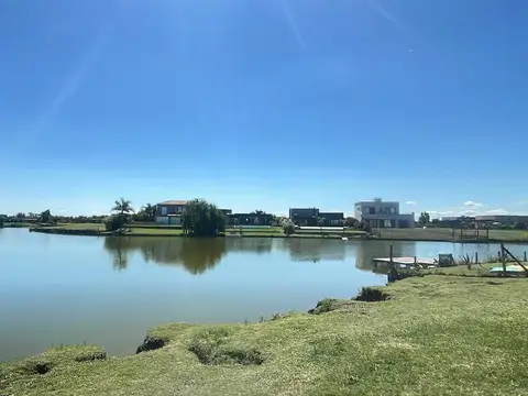 Terreno en Venta en San Sebastian, USD 105.000