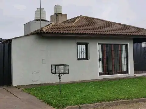 CHALET  2 AMB. y DEPTO. 2 AMB. EN PUNTA MOGOTES- DE LA MASA 3609