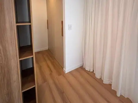 Ex 2 ambientes con planta integrada: con la practicidad de un ambiente único  balcon aterrazado.