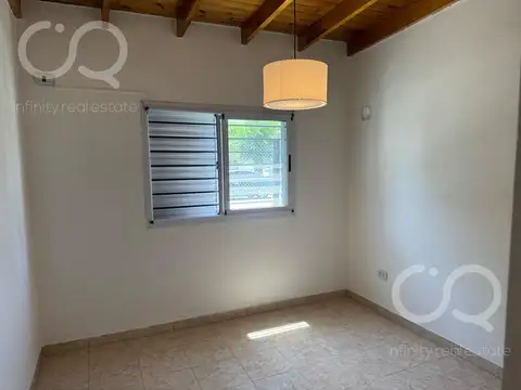 Casa 3 ambientes con 1 baño