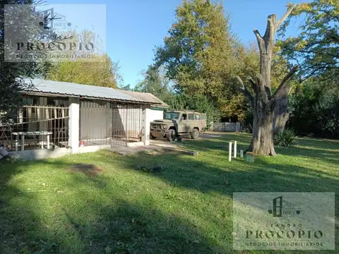 Quinta 3 ambientes en venta en Francisco Álvarez