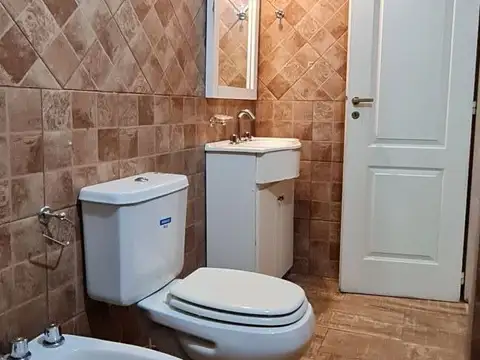 Alquiler de Depto MONOAMBIENTE en Caseros, Tres de Febrero