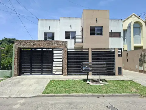 3 AMB - CON COCHERA - PATIO - SIN EXPENSAS